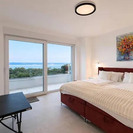 Sana Villa