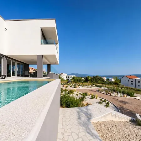 Villa Sana *